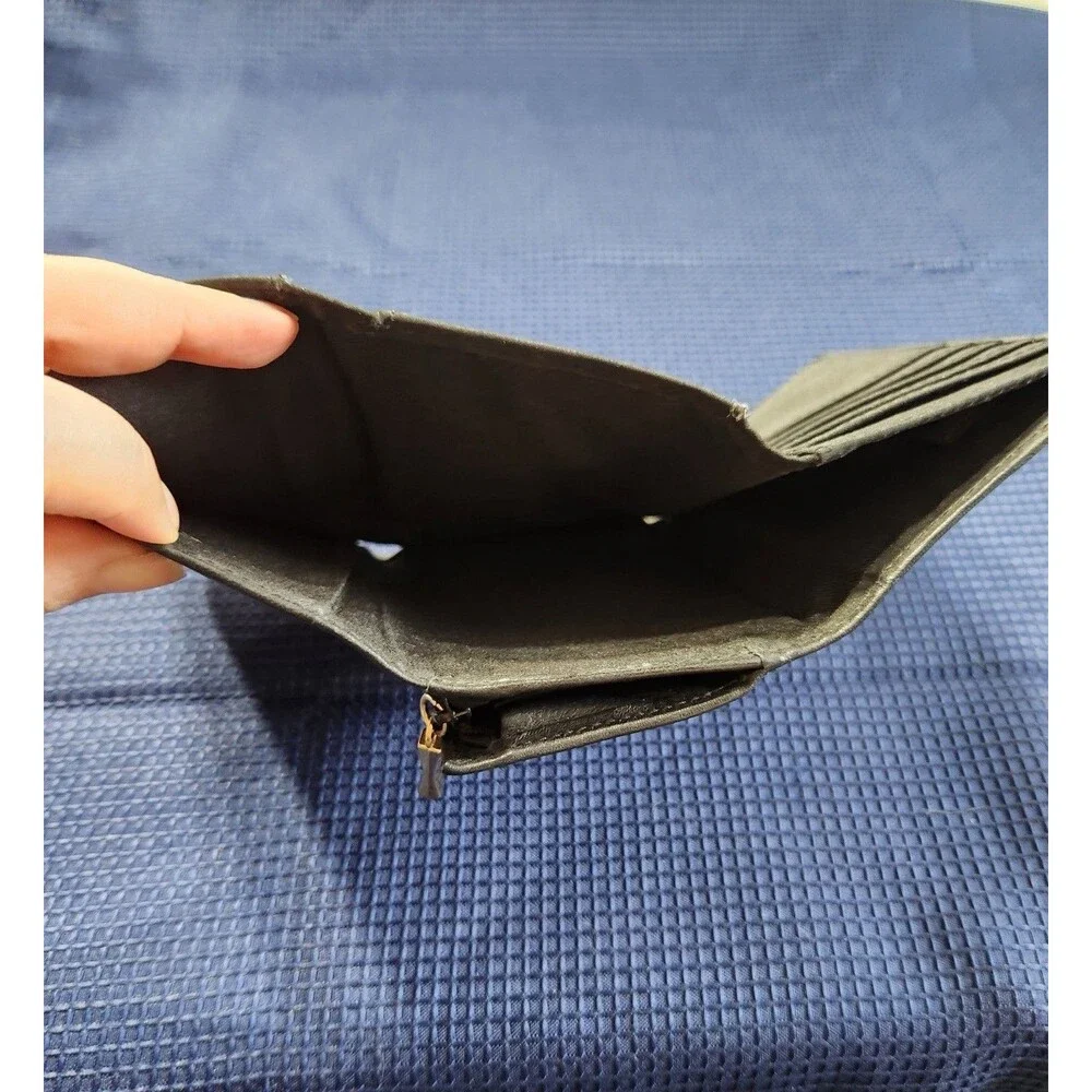 Bass Classic Black Leather Wallet